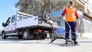 Menderes'te haşere ile mücadele