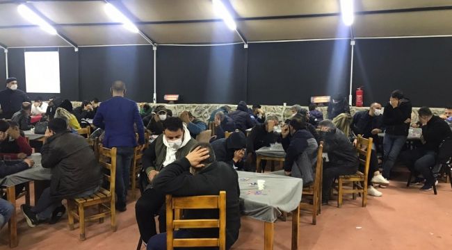 Menderes'te kumar baskını: 168 kişiye işlem yapıldı