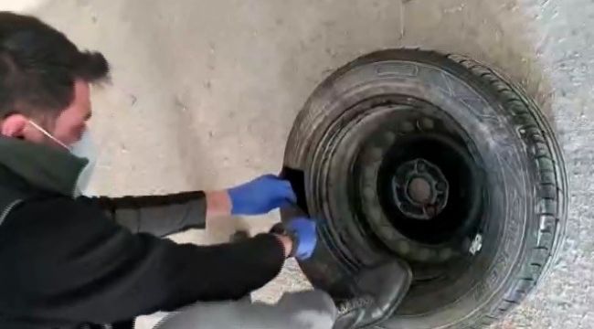 Otomobil lastiğinden bir kilo kokain çıktı