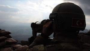 PKK'lı 1 terörist daha ikna yolu ile güvenlik güçlerine teslim oldu