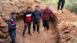 Sokağa çıkma yasağını fırsat bilen defineciler suçüstü yakalandı