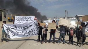 Suriye'de öğrencilerden terör örgütü PKKYPG protestosu