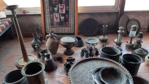 Tarihi eser kaçakçısı, bakın evini ne hale getirmiş