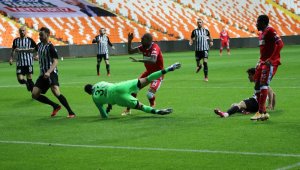 TFF 1. Lig: Adana Demirspor: 1 - Altay: 2