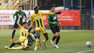 TFF 1. Lig: Menemenspor: 6 - Akhisarspor: 2