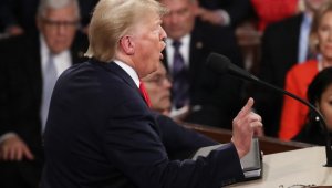 Trump, azilden kurtuldu