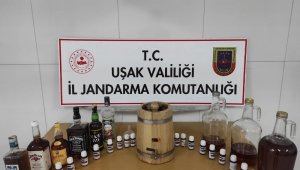 Uşak'ta 15 litre kaçak alkol ele geçirildi
