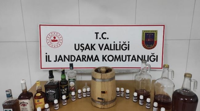 Uşak'ta 15 litre kaçak alkol ele geçirildi