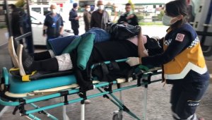 2 otomobil çarpıştı: 1'i bebek, 1'i çocuk 3 yaralı