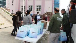 4 bin 500 kitap üniversite adaylarına ulaştırıldı