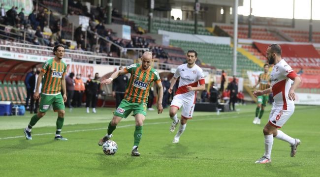 Alanyaspor: 4 - Antalyaspor: 0