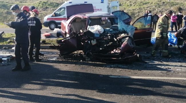 Aliağa'da feci kaza: 2 ölü, 4 yaralı