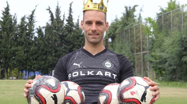 Altay tarihinin en golcü yabancısı Paixao