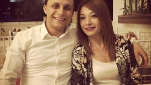 Anne kapıyı açtı, oğlu ve gelininin cesedini buldu