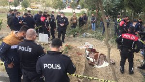 Annesinin mezarı başında intihar etti