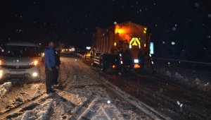 Antalya'da kar kalınlığı 20 santime ulaştı