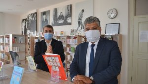 Ayvalık'ta "Nejat Hürbaş Hikaye Yarışması" heyecanı