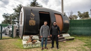 Başkan Ömer Günel rock müzik yıldızı Hayko Cepkin'le buluştu