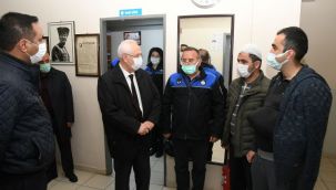 Başkan Selvitopu, saldırıya uğrayan zabıtaları ziyaret etti