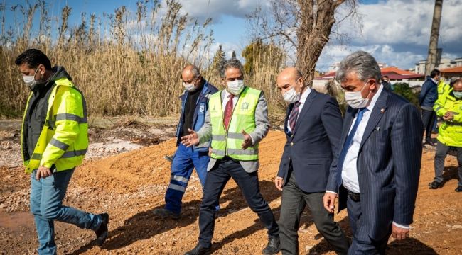 Başkan Soyer'den Güzelbahçe'ye müjdeler