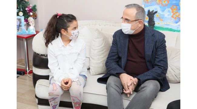 Başkan Sürekli'den şampiyon öğrenciye ziyaret