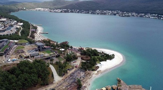 Bodrum plajlarına beyaz kum dökülmesine tepki