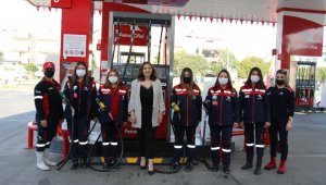 Bu istasyonda çalışanların tamamı kadın