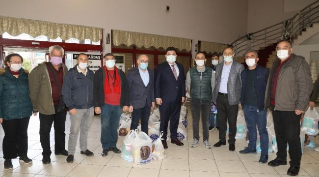 Buca Belediyesi'nden kahveci esnafına destek