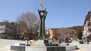 Çameli'ye ay yıldızlı yeni saat kulesi