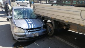 Direksiyon başında kalp kriz: 1 ölü, 2 yaralı