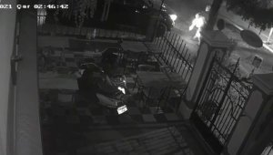 "Duba" hırsızlık anları kameralara böyle yansıdı