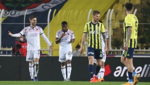 Fenerbahçe bu sezon 6 mağlubiyet ile rekor kırdı