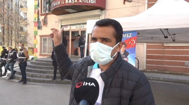HDP önündeki ailelerden PKK'lı terörist Demirtaş'a tepki