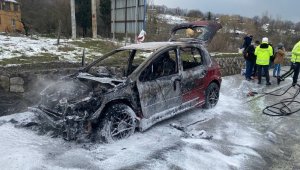 İçinde beş kişi vardı, alev alev yandı