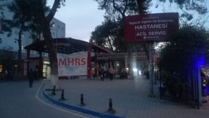 İzmir'de bıçaklı kavga: 1 yaralı