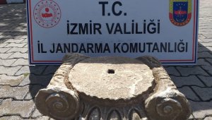 İzmir'de Roma dönemi sütun başlığı ele geçirildi