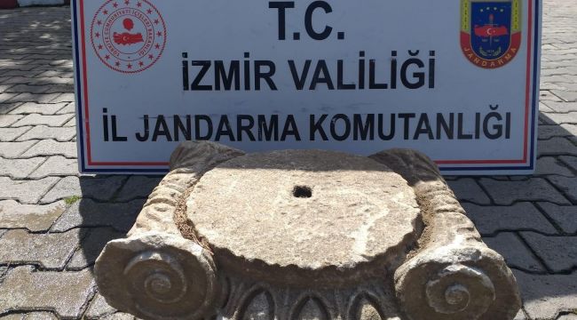 İzmir'de Roma dönemi sütun başlığı ele geçirildi