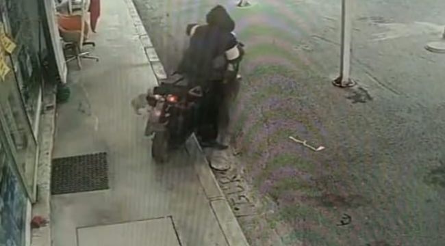 İzmir'i canından bezdiren azılı hırsız tutuklandı