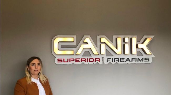 Kadınlar 'savunma' hattında