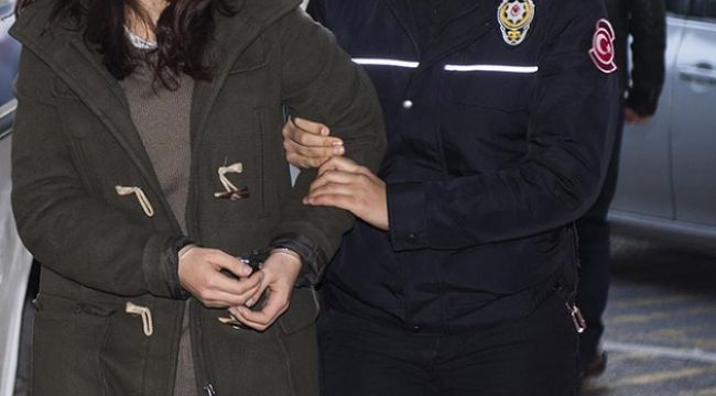 Kocasını kafasına baltayla vurarak öldürdü