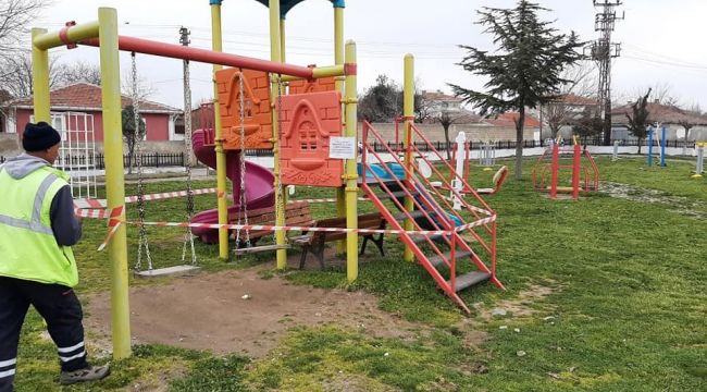 Köy karantinaya alındı, oyun parkları ve spor alanları kapatıldı