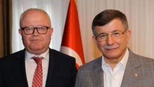 Kumarda yakalanan başkan görevden alındı