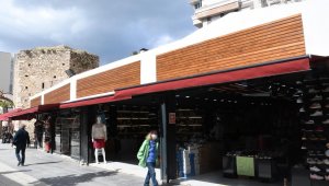 Kuşadası çarşılarına görsel düzenleme