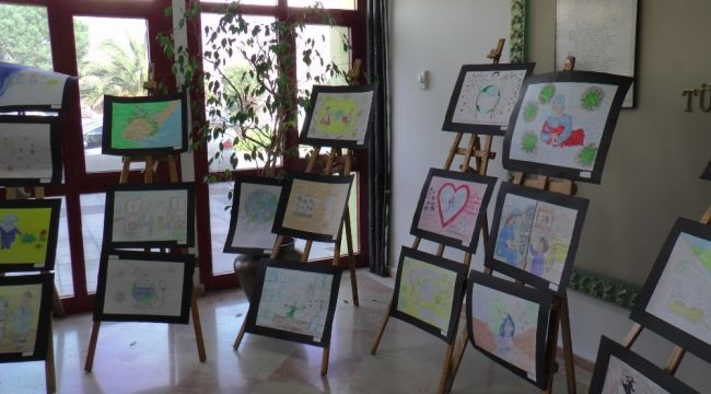 Minik öğrenciler sağlık çalışanlarını unutmadı