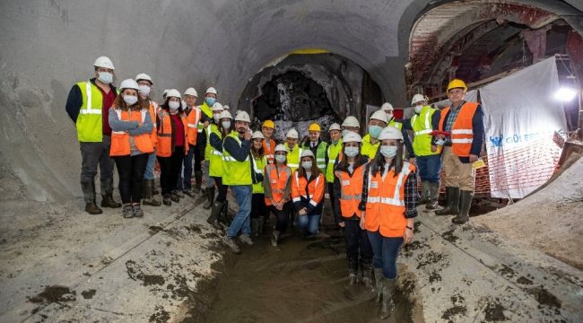 Narlıdere Metrosunda ilk tünel tamam