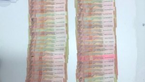 Uyanık dolandırıcılar sahte paralar ile cep telefonu almak istediler