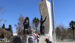 Şehirdeki tüm anıtlar ve heykeller yenilenecek