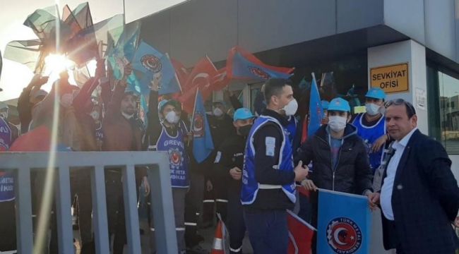 Sendikaya üye oldular işten kovuldular