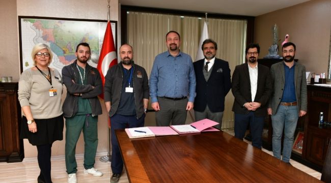 Sokak hayvanlarına 724 acil servis hizmeti