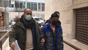 Tacizciyi montu ele verdi